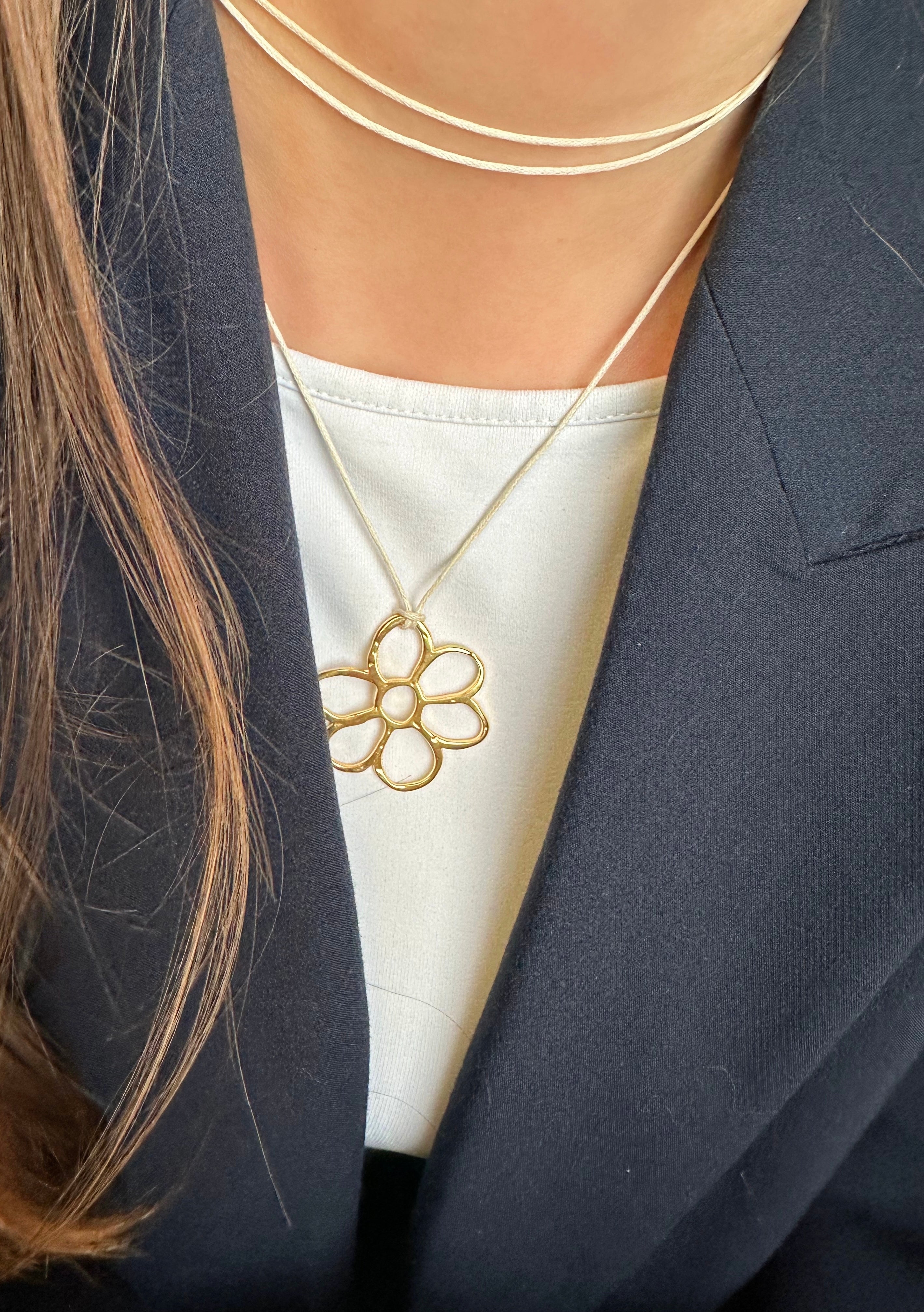 Handmade Flower Necklace Gold