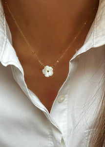 Little Flower Necklace Gold