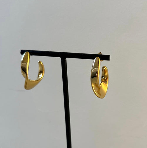Nicolette Earrings Gold