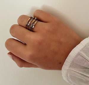 Lucie Ring Gold