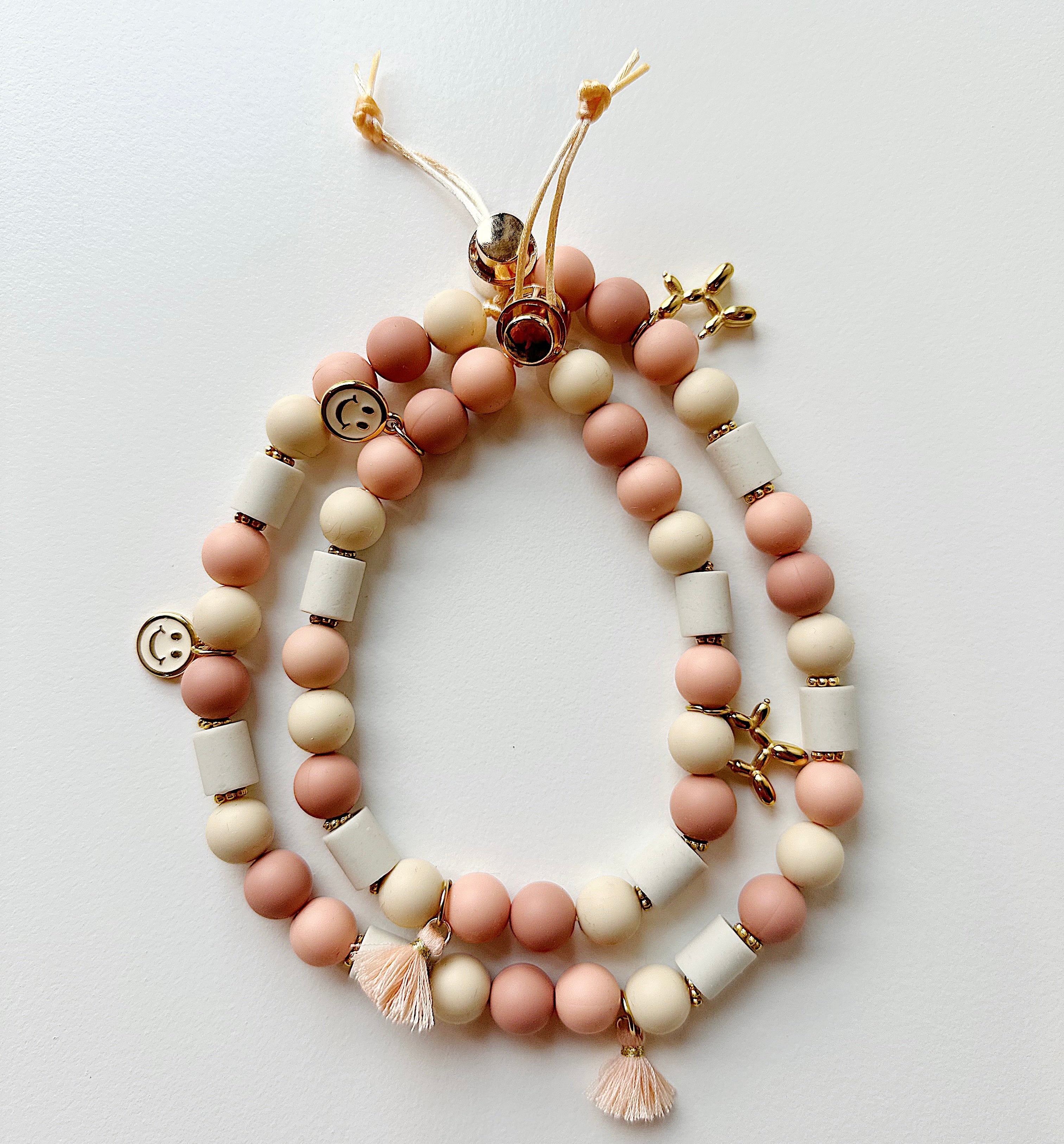 Handmade anti-tick necklace