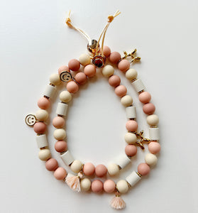 Handmade anti-tick necklace