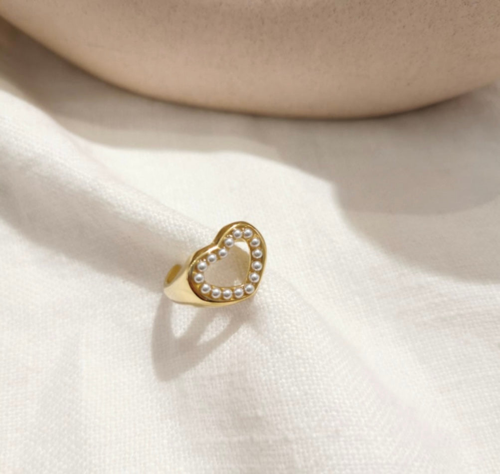 Pearly Heart Ring Gold