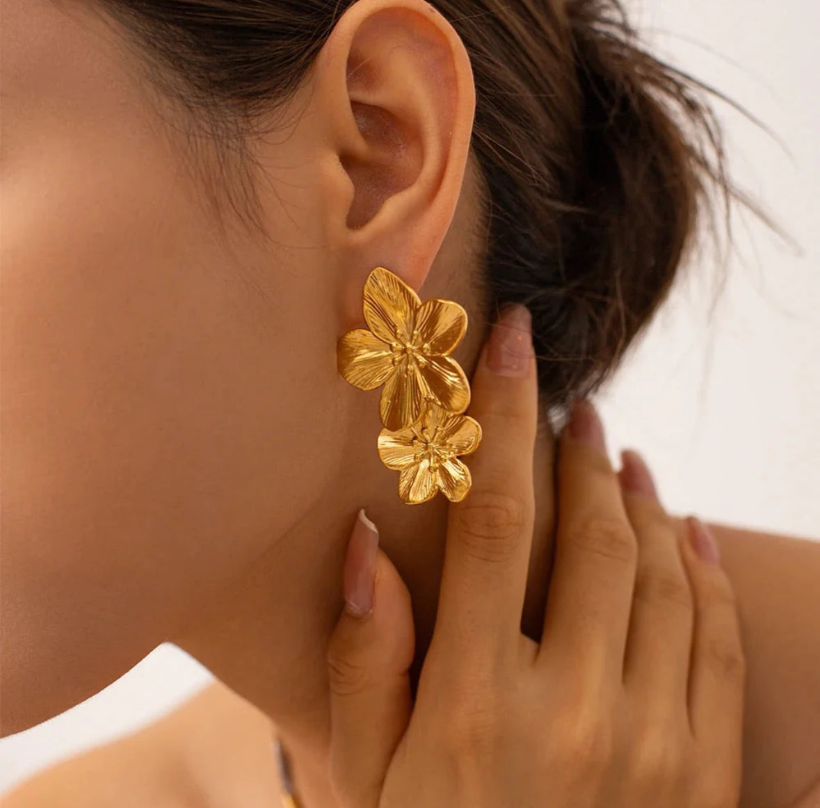 Flower Earrings Gold